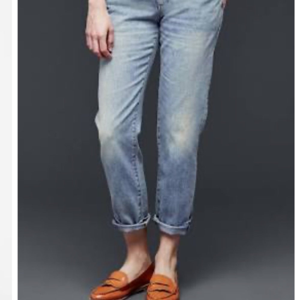 GAP Sexy Boyfriend Jean